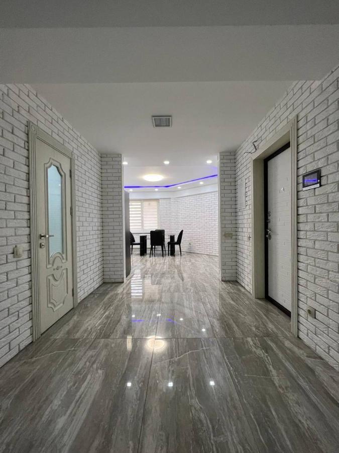 Luxrent Apartment Chisinau Ngoại thất bức ảnh