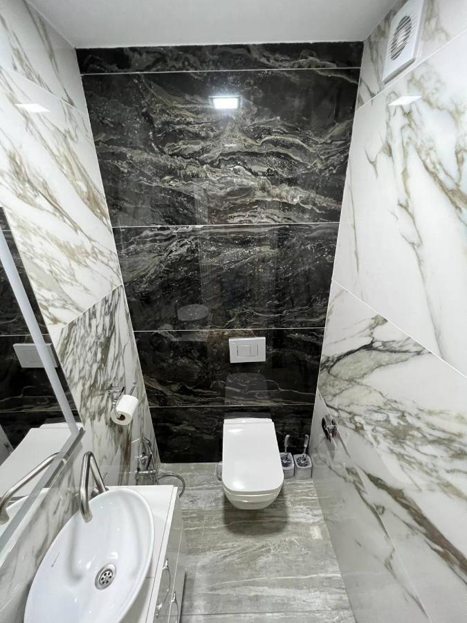 Luxrent Apartment Chisinau Ngoại thất bức ảnh