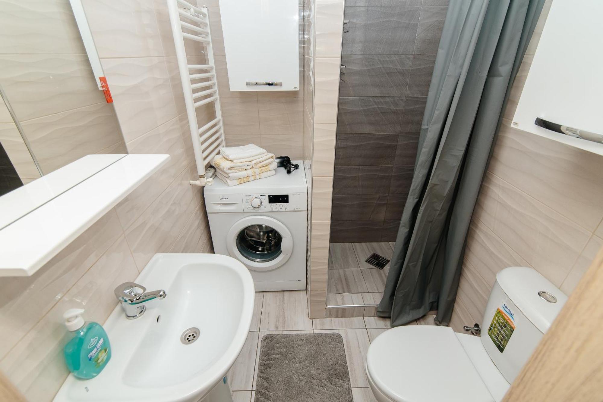 Luxrent Apartment Chisinau Ngoại thất bức ảnh